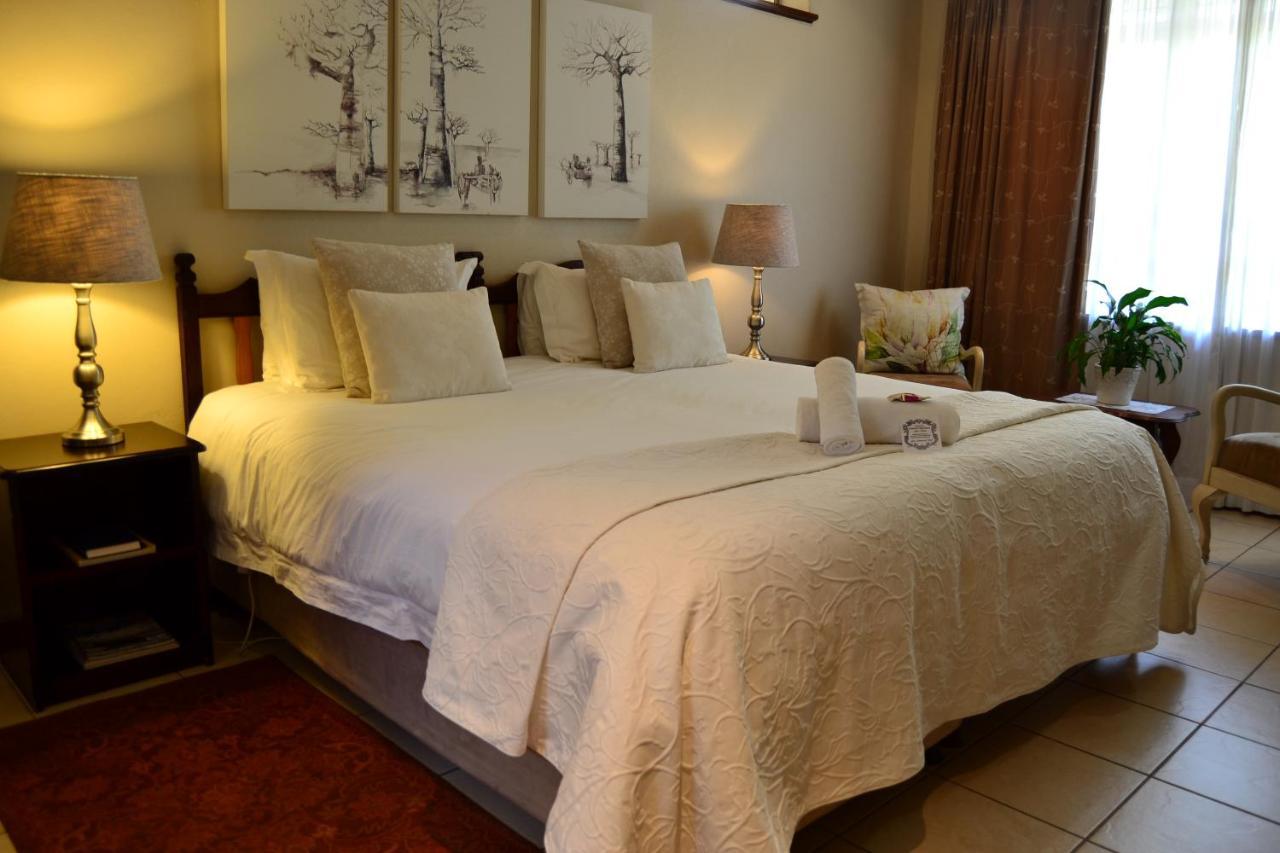 King'S Highway Guest House Somerset West Exterior photo
